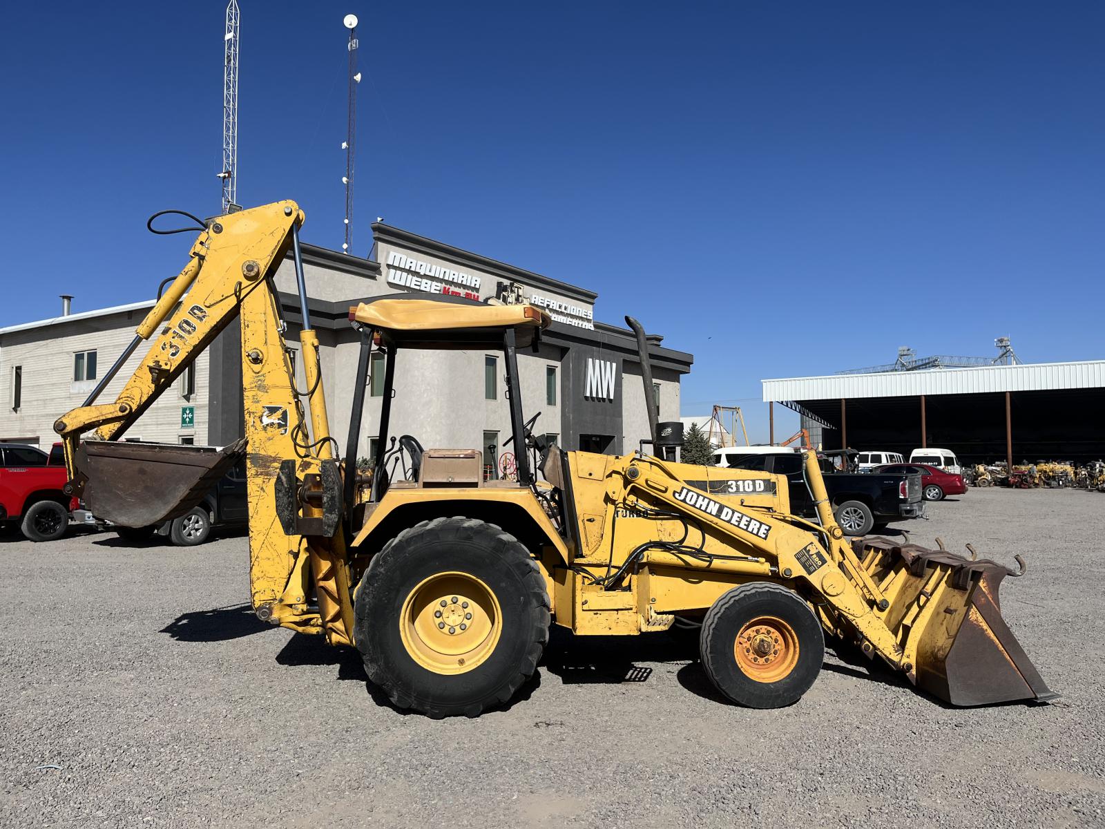 ./imagenes/INVOICE/2019/17329/JOHN DEERE 310D  (13).JPG